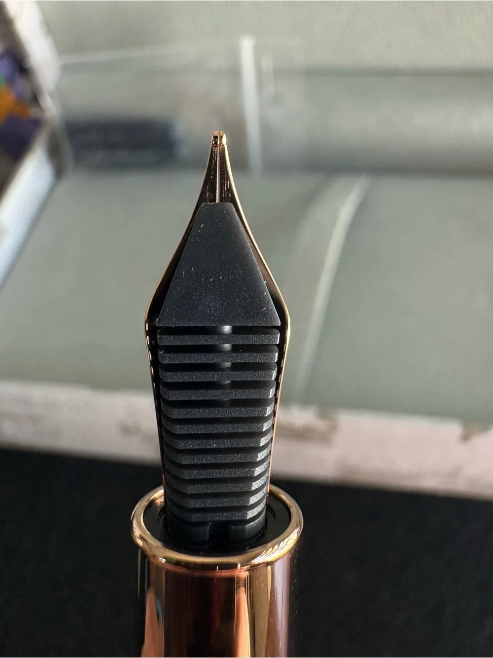 Montegrappa DC Comics Wonder Woman Fountain Pen Medium Nib ISDCW3PU New Box
